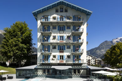 hotel-mont-blanc-chamonix-facade-1-1